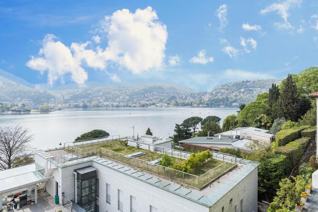 Central Vista Lago Como Apartment