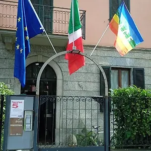 Megaride Como